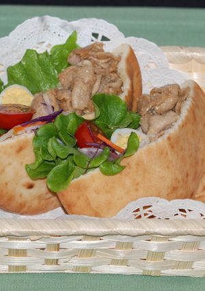 豚しゃぶ肉の味噌照焼きピタパンサンド-レシピのメイン写真