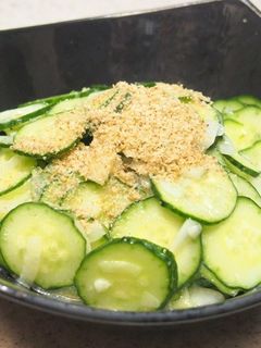 きゅうりと新玉ねぎの豆乳わさびごま和え-レシピのメイン写真