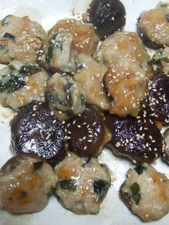 椎茸が好きになる『椎茸のエビ入り肉詰め』-レシピのメイン写真