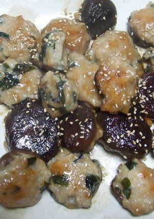 椎茸が好きになる『椎茸のエビ入り肉詰め』-レシピのメイン写真