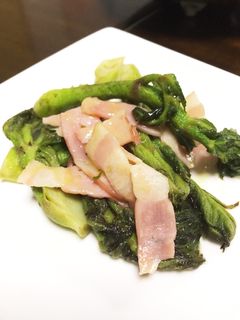 たらの芽とベーコンのガーリックバター炒め-レシピのメイン写真