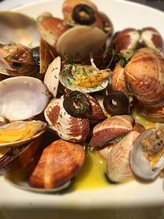 アサリとオリーブのバター蒸し-レシピのメイン写真