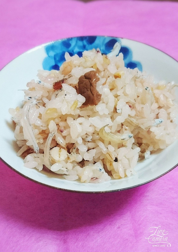 梅干しとしらすの炊き込みご飯-レシピのメイン写真