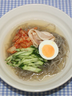 乾燥ベジタブル麺☆乾燥じゃがいも麺で冷麺-レシピのメイン写真