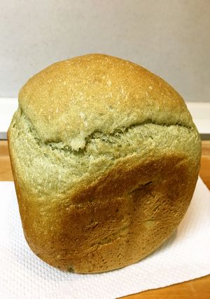 緑色でいい香り♡HB甘酒・モロヘイヤパン-レシピのメイン写真
