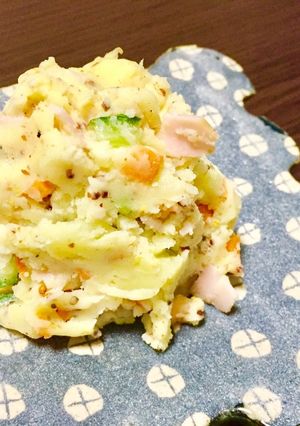 粒マスタード入り大人ポテトサラダ-レシピのメイン写真