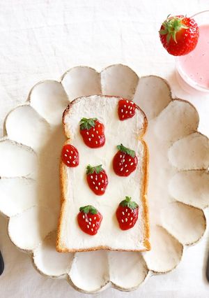 いちごトースト♡トーストアート-レシピのメイン写真