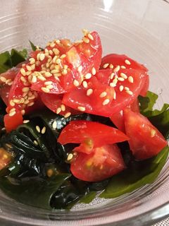 一人暮らしの簡単♪わかめトマトの夏サラダ-レシピのメイン写真