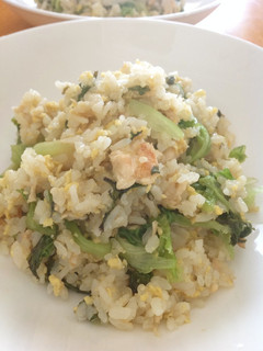 焦がしニンニクと生姜のレタス炒飯-レシピのメイン写真