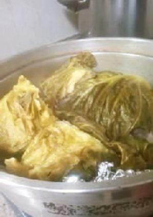 お肉と春キャベツ、蒸して丸ごと食べます。-レシピのメイン写真