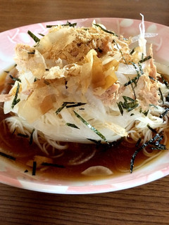 パパッと♡新玉ねぎとツナの冷しそうめん-レシピのメイン写真
