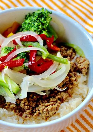 野菜たっぷり洋風丼っ！！-レシピのメイン写真