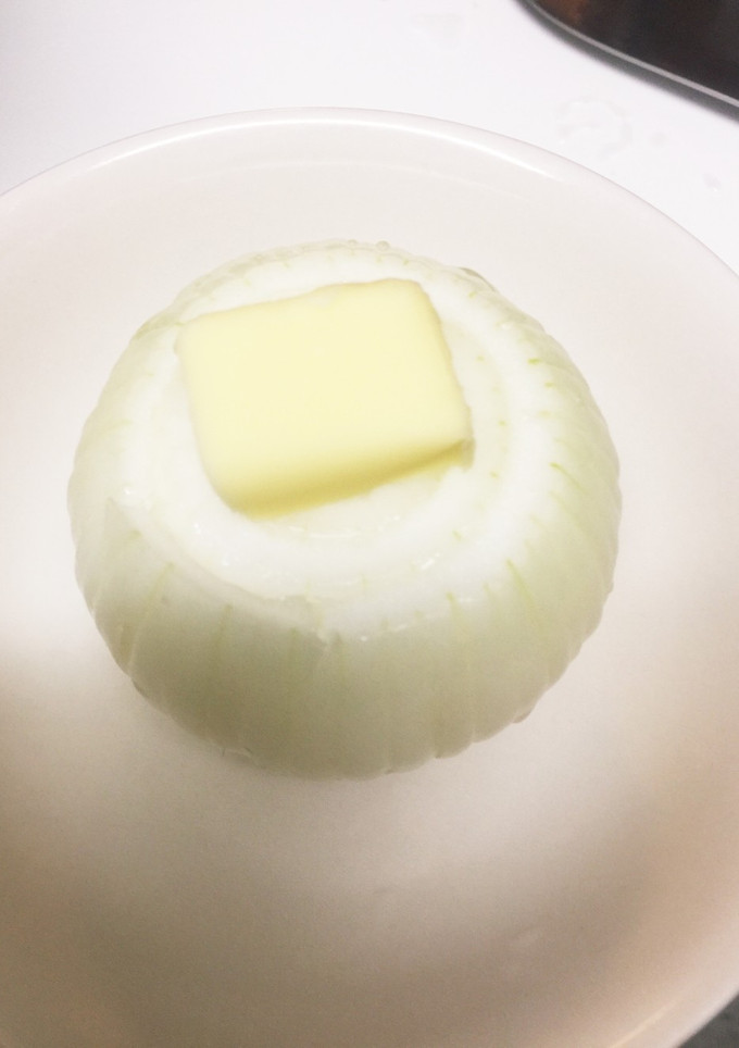 やみつき！簡単丸ごと新玉ねぎのオニバター-レシピのメイン写真