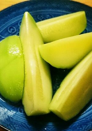 これぞ茨城の味！子メロンの浅漬け-レシピのメイン写真