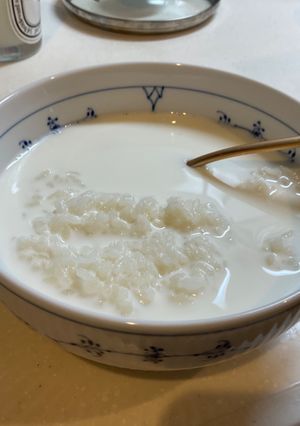 牛乳ぶっかけご飯-レシピのメイン写真