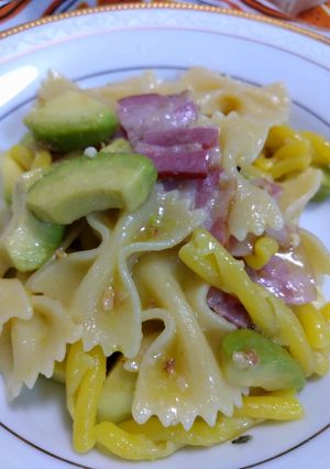アボカドとベーコンのレモンソースパスタ-レシピのメイン写真