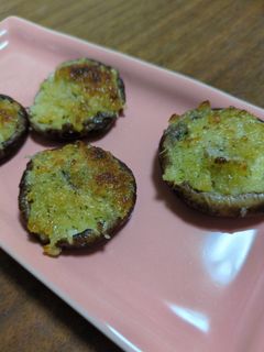 椎茸が美味しい!ガーリックマヨパン粉焼き-レシピのメイン写真