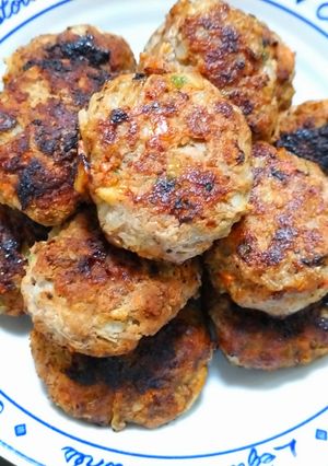 基本のハンバーグ-レシピのメイン写真