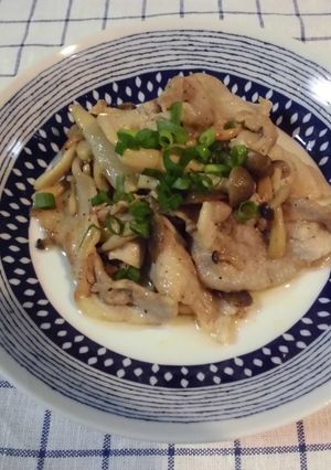 しめじと豚肉の塩コショウ炒め-レシピのメイン写真