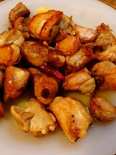 スペイン風スペアリブのアヒージョ-レシピのメイン写真