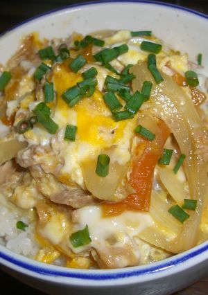 うちのツナ玉丼。-レシピのメイン写真