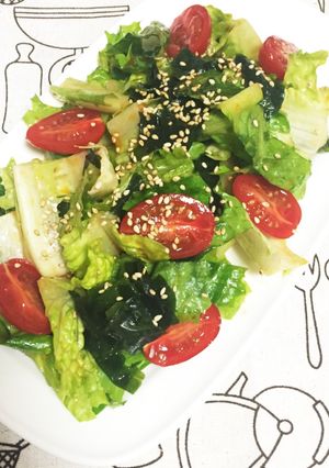 レタスとわかめの韓国風サラダ-レシピのメイン写真