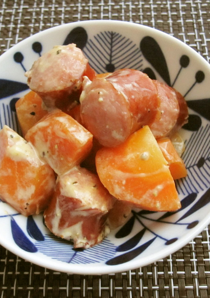 人参とウインナーの焼肉たれマヨ和え-レシピのメイン写真