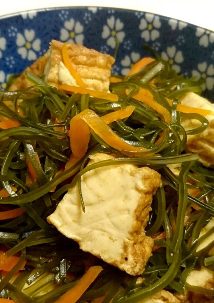 簡単に定番の厚揚げと切り昆布の煮物☆-レシピのメイン写真