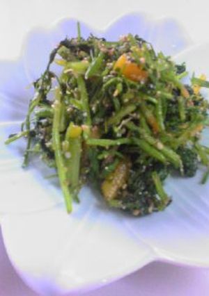 にんじんの葉の胡麻和え-レシピのメイン写真