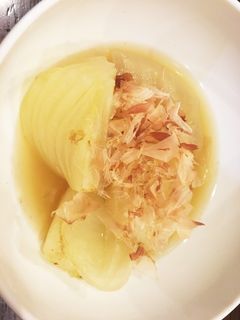 【煮るだけ簡単】玉ねぎのだし煮込み-レシピのメイン写真