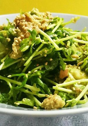 豆苗、アボカド、ツナの簡単サラダ-レシピのメイン写真