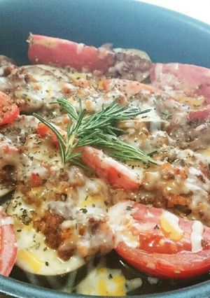 茄子とトマトでミートソースのチーズグリル-レシピのメイン写真