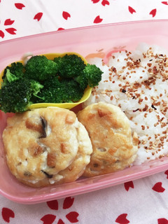 お弁当にも♪ふわふわお豆腐ハンバーグ♡-レシピのメイン写真