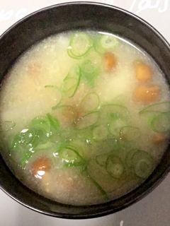 大根となめこの味噌汁-レシピのメイン写真