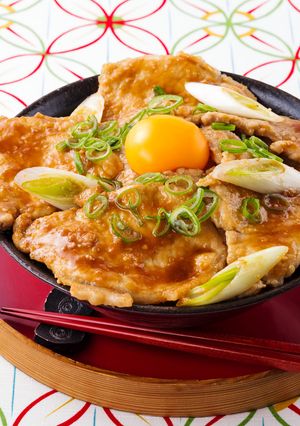 絶品甘辛だれ☆つゆだくスタミナ豚丼-レシピのメイン写真