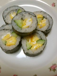 酢飯で巻き寿司。☆寿司酢の調味料☆-レシピのメイン写真