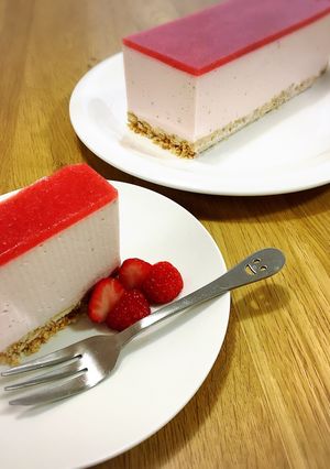簡単！！牛乳パックでいちごのレアチーズ♡-レシピのメイン写真