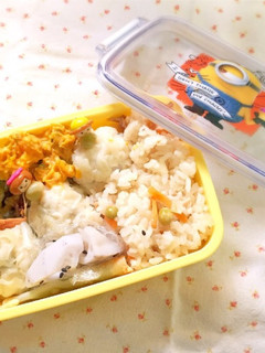 お弁当に♪簡単!炒飯風混ぜご飯♪-レシピのメイン写真