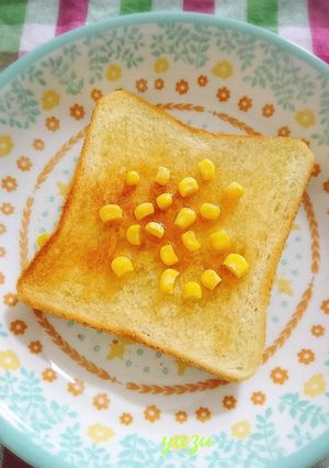 朝食ランチに♪コーンのせメープルトースト-レシピのメイン写真