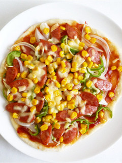 チョリソーとカラフル野菜のピザ-レシピのメイン写真