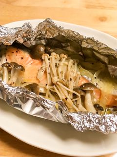鮭ときのこのホイル焼き-レシピのメイン写真