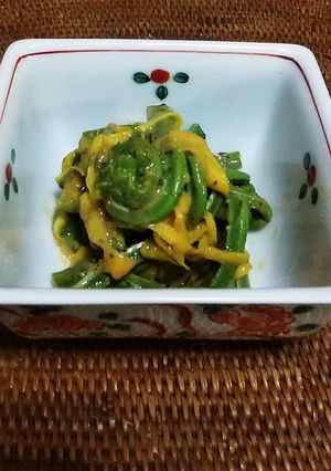 こごみと黄色人参の酢味噌和え-レシピのメイン写真