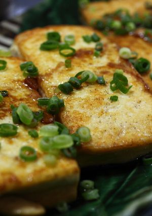 ご飯にお酒に、簡単沖縄島豆腐のステーキ-レシピのメイン写真