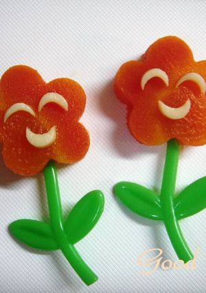 キャラ弁おかず☆にんじんのニコニコお花-レシピのメイン写真