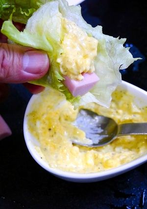 簡単おつまみ！チーズタルタルハムレタス巻-レシピのメイン写真