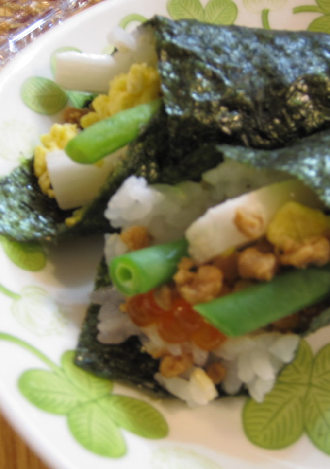 三色丼風手巻き寿司-レシピのメイン写真