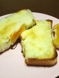 エッグinチーズトースト♡カンタン朝食-レシピのメイン写真
