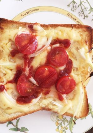 食パンでピザっぽい-レシピのメイン写真