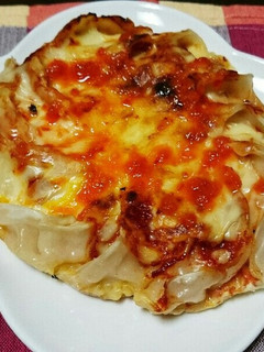 チルド餃子で!簡単餃子ピザ-レシピのメイン写真