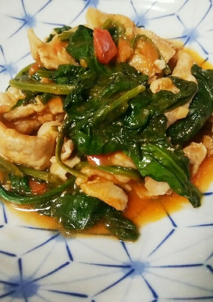 栄養満点。豚小間とほうれん草のトマト炒め-レシピのメイン写真